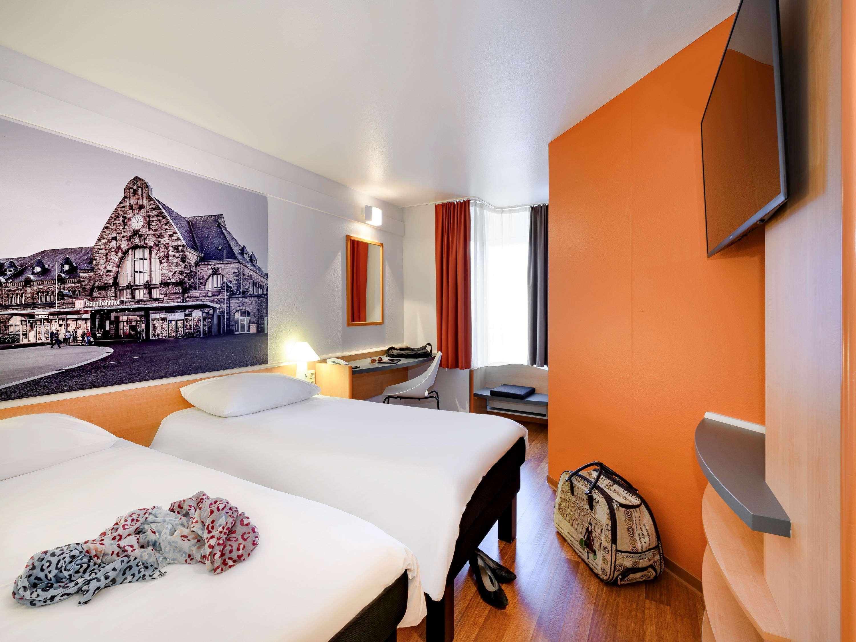 B&B Hotel Aachen-Hbf Exterior foto