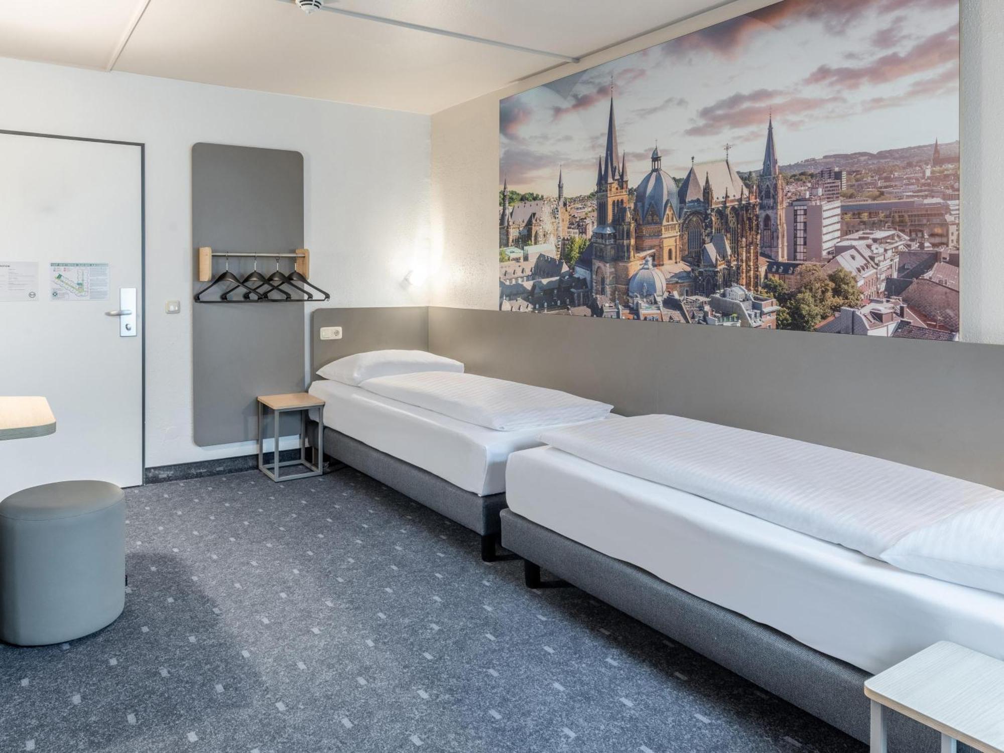 B&B Hotel Aachen-Hbf Exterior foto